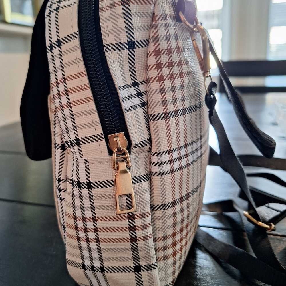 Mini Backpack Coloring Book Style NEW - Picture 3 of 8